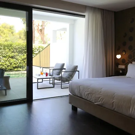 Azur Hotel